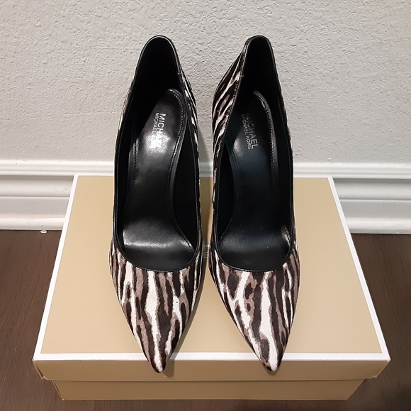 Michael Kors - Picture 4 of 4